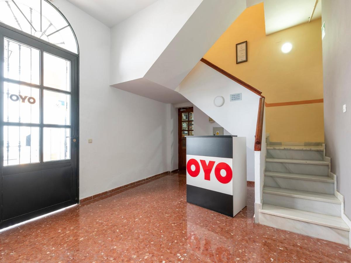 Oyo Hostal El Paisano Utrera Exterior foto